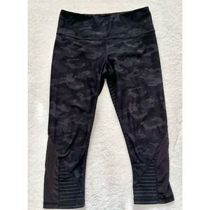 Scorpio Sol leggings (Capri style) size XS